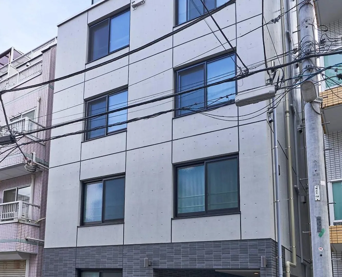 Tasuki Smart Sugamo Apartment Tokyo Japan